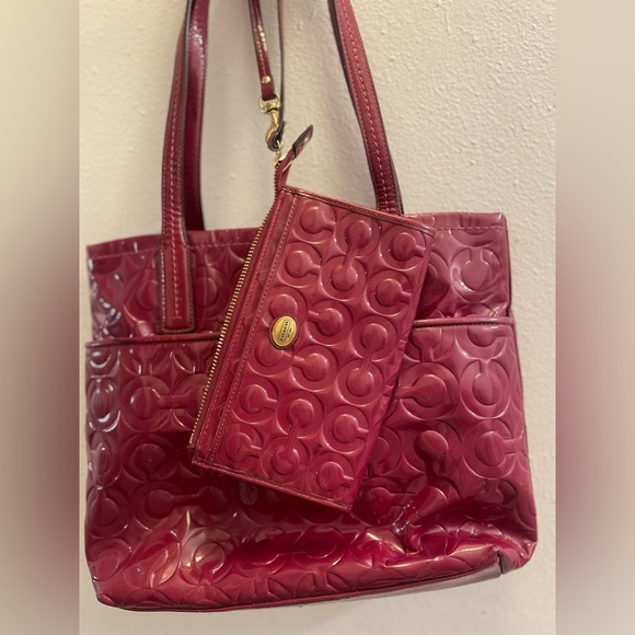 Coach Handbags - Coach Dark Pink/Cranberry Patent Leather Set, 2013, Rehab  💖